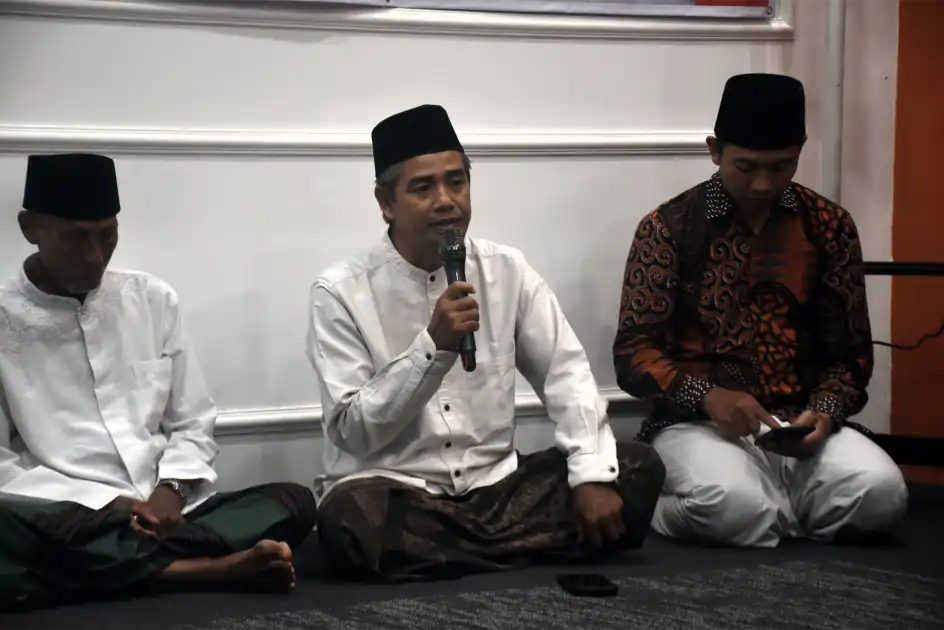 Menangkap Hikmah Ramadan: Puasa Melatih Kesabaran, Menumbuhkan Kepedulian Menangkap Hikmah Ramadan: Puasa Melatih Kesabaran, Menumbuhkan Kepedulian