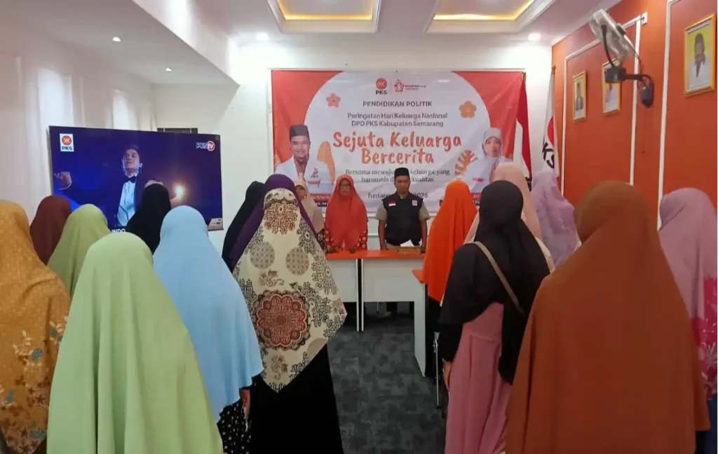 Peserta mengikuti kegiatan “Sejuta Keluarga Bercerita” dalam rangka Peringatan Hari Keluarga Nasional 2026 yang digelar DPD PKS Kabupaten Semarang di Tuntang.